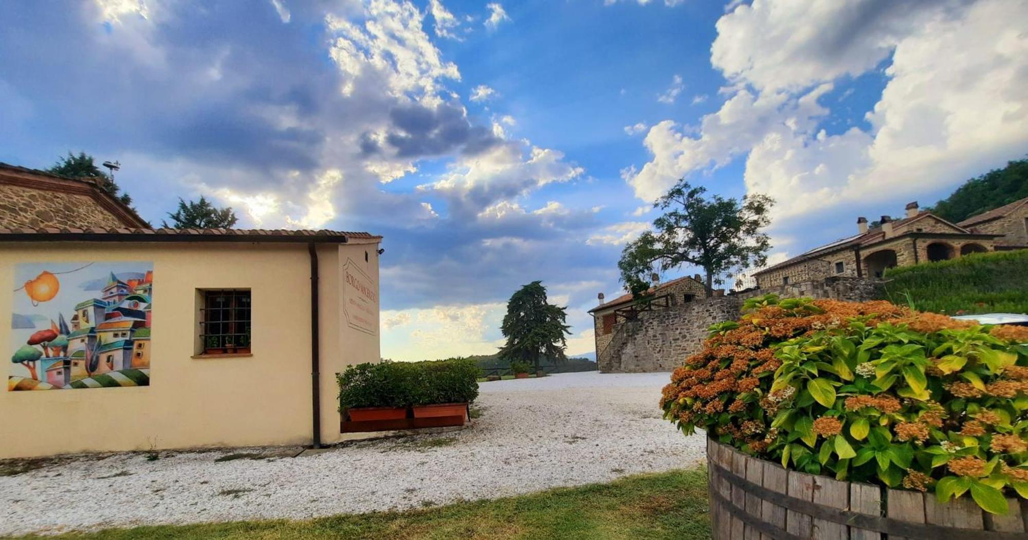 Borgo Macereto Alloggio per agriturismo Dicomano